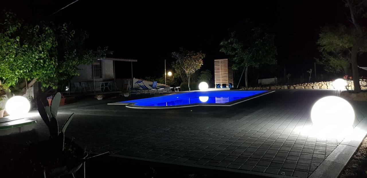 Bed House Floristella Villa Valguarnera Caropepe Exterior photo